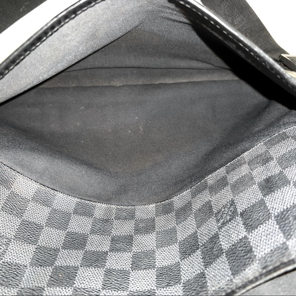 LOUIS VUITTON Daniel Messenger Bag Damier - Picture 10 of 12